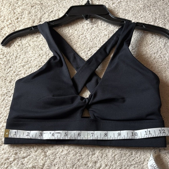 Fabletics Oasis sports bra - Picture 9 of 10